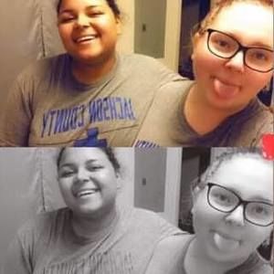 Meet your Posher, Iris